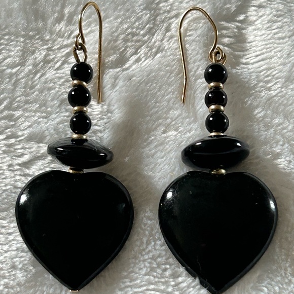14K Gold Filled Black Onyx Heart Earrings - Picture 10 of 12